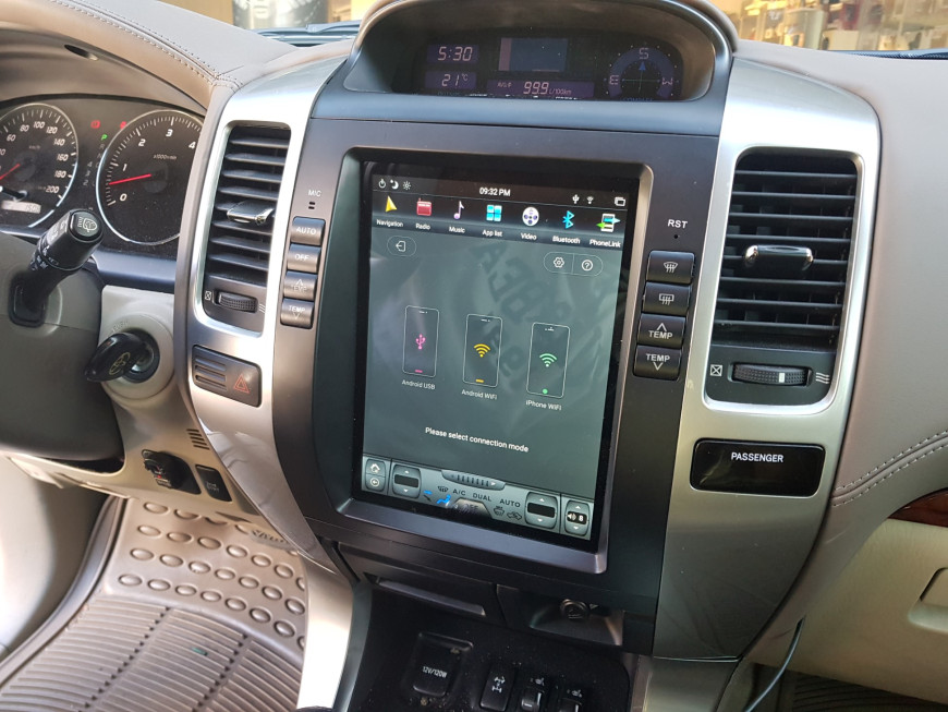 Εγκατάσταση οθόνης Tesla Style σε Toyota Land Cruiser