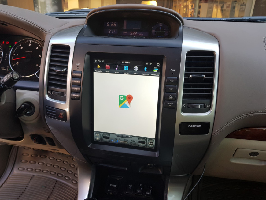 Εγκατάσταση οθόνης Tesla Style σε Toyota Land Cruiser