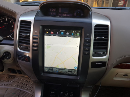 Εγκατάσταση οθόνης Tesla Style σε Toyota Land Cruiser