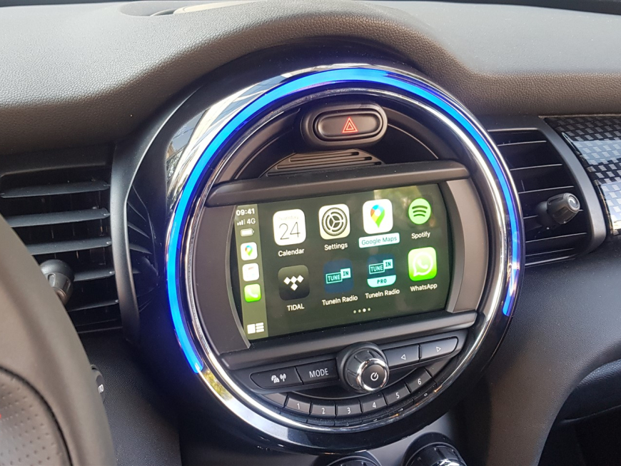 Αναβάθμιση εργοστασιακής οθόνης με Ασύρματο Wireless Apple CarPlay/Android Auto σε Mini Cooper (F56) του 2020 