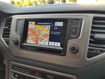 Αναβάθμιση εργοστασιακής οθόνης σε VW Golf 7