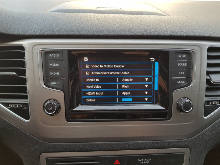 Αναβάθμιση εργοστασιακής οθόνης σε VW Golf 7
