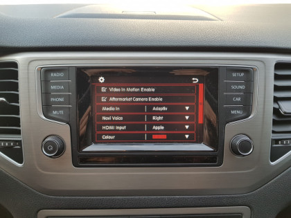 Αναβάθμιση εργοστασιακής οθόνης σε VW Golf 7