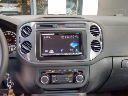 Εγκατάσταση οθόνης 2Din Pioneer σε VW Tiguan