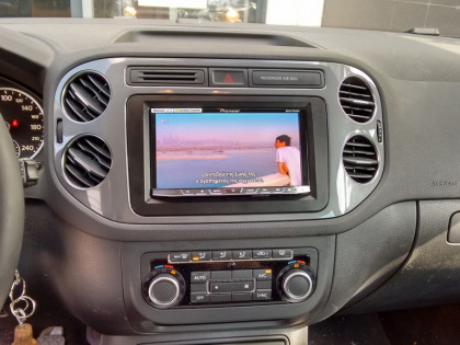 Εγκατάσταση οθόνης 2Din Pioneer σε VW Tiguan