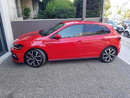 Εγκατάσταση εργοστασιακής κάμερας σε VW Polo.