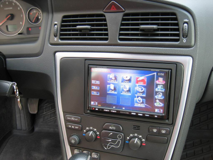 Εγκατάσταση 2DIN Kenwood και κάμερας οπισθοπορείας σε Volvo S60