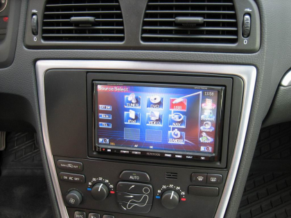 Εγκατάσταση 2DIN Kenwood και κάμερας οπισθοπορείας σε Volvo S60