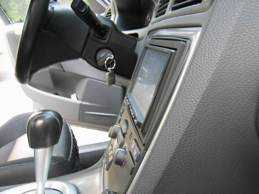 Εγκατάσταση 2DIN Kenwood και κάμερας οπισθοπορείας σε Volvo S60