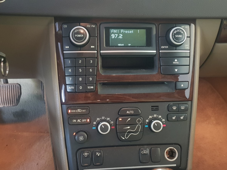 Εγκατάσταση 2DIN Alpine Οθόνης σε Volvo XC90