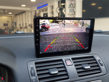 Εγκατάστασης οθόνης Lenovo και κάμερας οπισθοπορείας σε Volvo C30