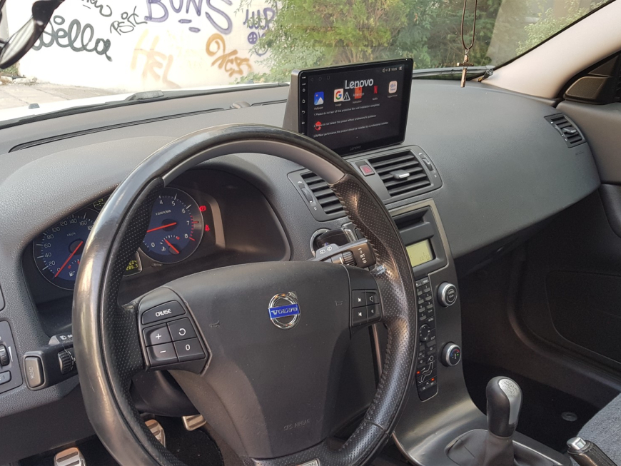 Εγκατάστασης οθόνης Lenovo και κάμερας οπισθοπορείας σε Volvo C30