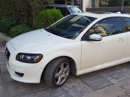 Εγκατάστασης οθόνης Lenovo και κάμερας οπισθοπορείας σε Volvo C30