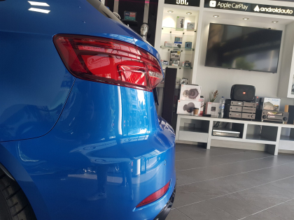 Αναβάθμιση εργοστασιακής οθόνης με Apple CarPlay/Android Auto σε Audi RS3 8V