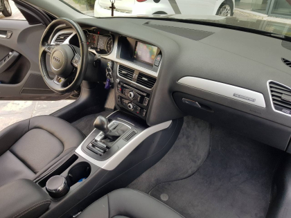 Αναβάθμιση εργοστασιακής οθόνης με Apple CarPlay/Android Auto σε Audi A4 του 2016