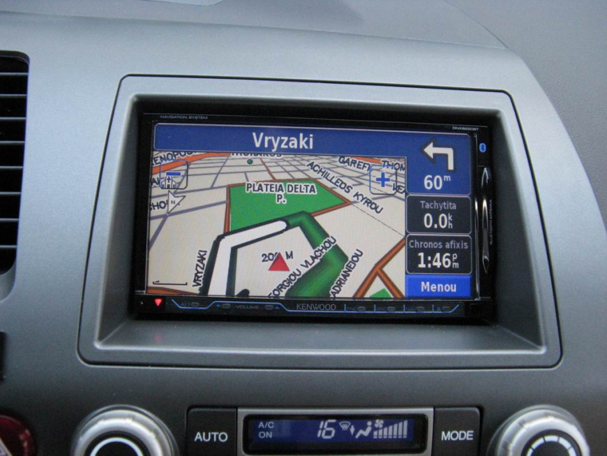 Εγκατάσταση οθόνης 2Din Kenwood σε Honda Civic Hybrid