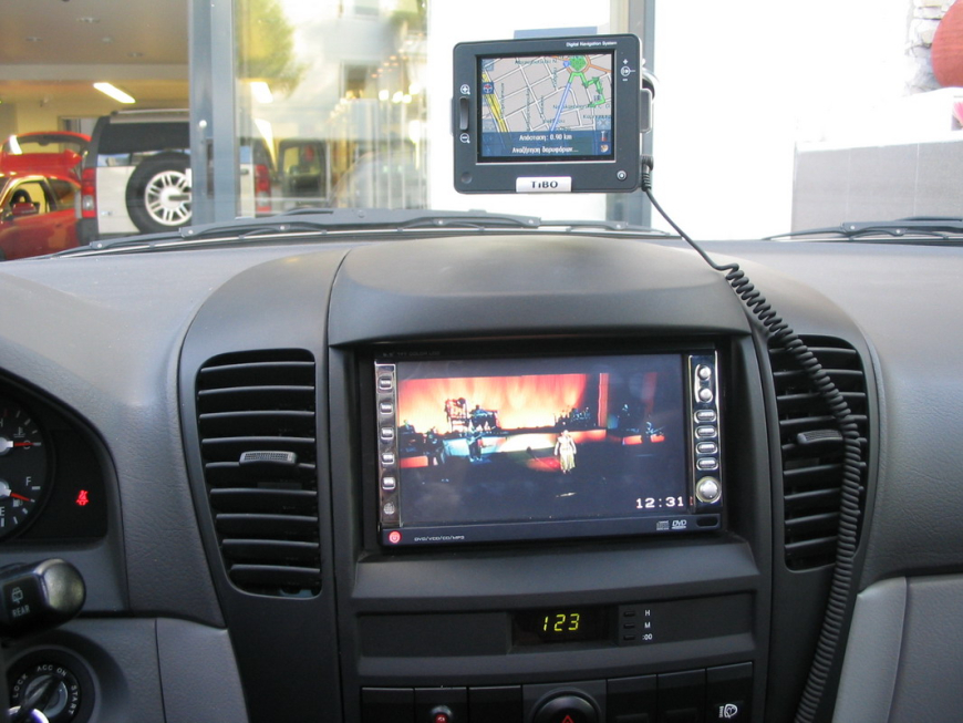 Εγκατάσταση οθόνης 2Din Eton σε Kia Sorento