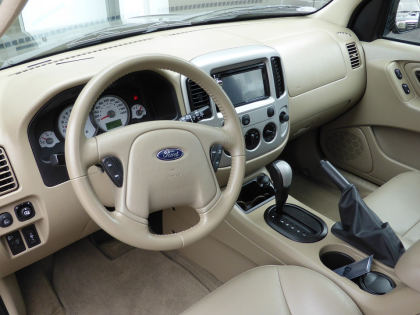 Εγκατάσταση οθόνης 2Din Phonocar σε Ford Maverick του 2007