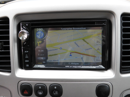 Εγκατάσταση οθόνης 2Din Phonocar σε Ford Maverick του 2007