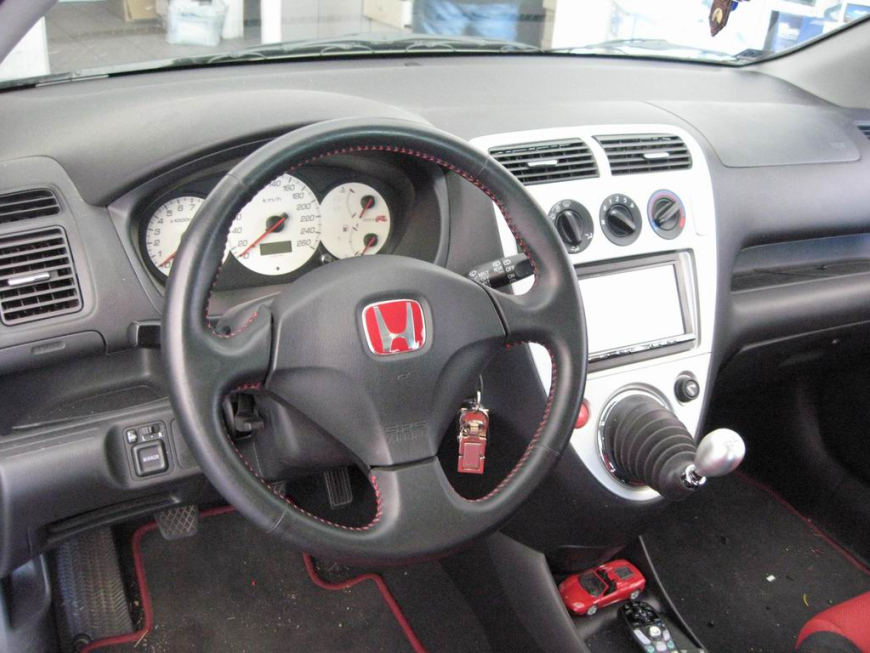 Εγκατάσταση οθόνης 2Din JVC σε Honda Type-R.