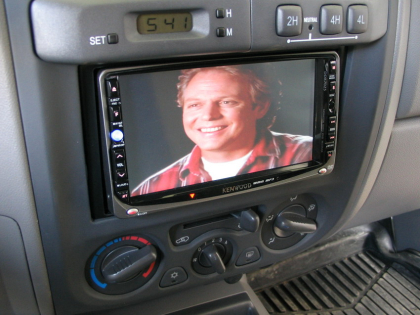 Εγκατάσταση οθόνης 2Din Kenwood σε Isuzu