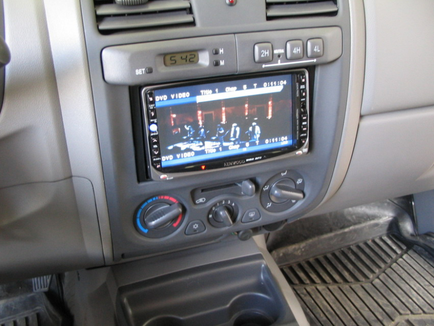 Εγκατάσταση οθόνης 2Din Kenwood σε Isuzu