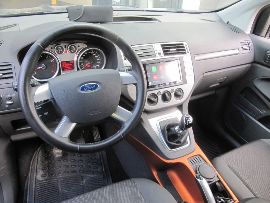 Εγκατάσταση οθόνης 2Din Pioneer σε Ford Kuga