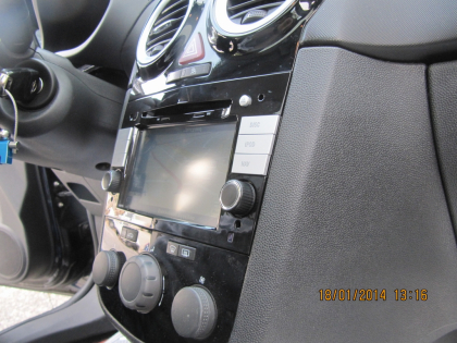 Εγκατάσταση οθόνης 2Din Dynavin σε Opel Corsa 