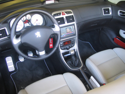 Εγκατάσταση οθόνης 2Din Kenwood σε Peugeot 307 CC