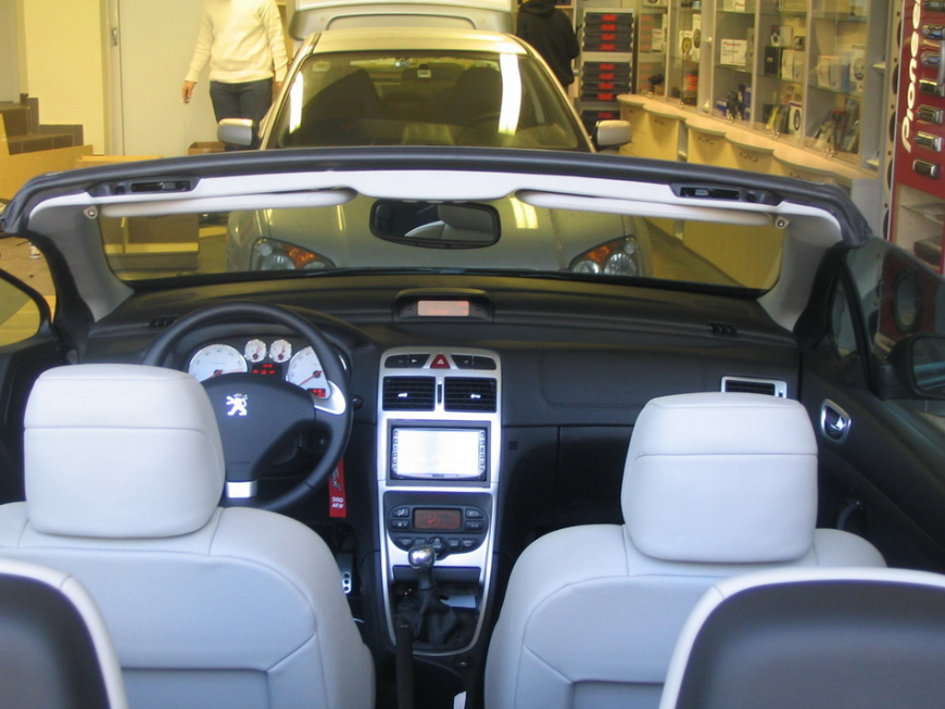 Εγκατάσταση οθόνης 2Din Kenwood σε Peugeot 307 CC