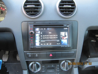 Εγκατάσταση οθόνης 2Din Pioneer σε Audi A4 1.8T