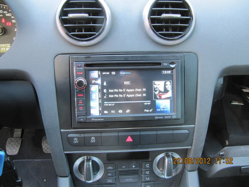Εγκατάσταση οθόνης 2Din Pioneer σε Audi A4 1.8T