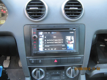 Εγκατάσταση οθόνης 2Din Pioneer σε Audi A4 1.8T
