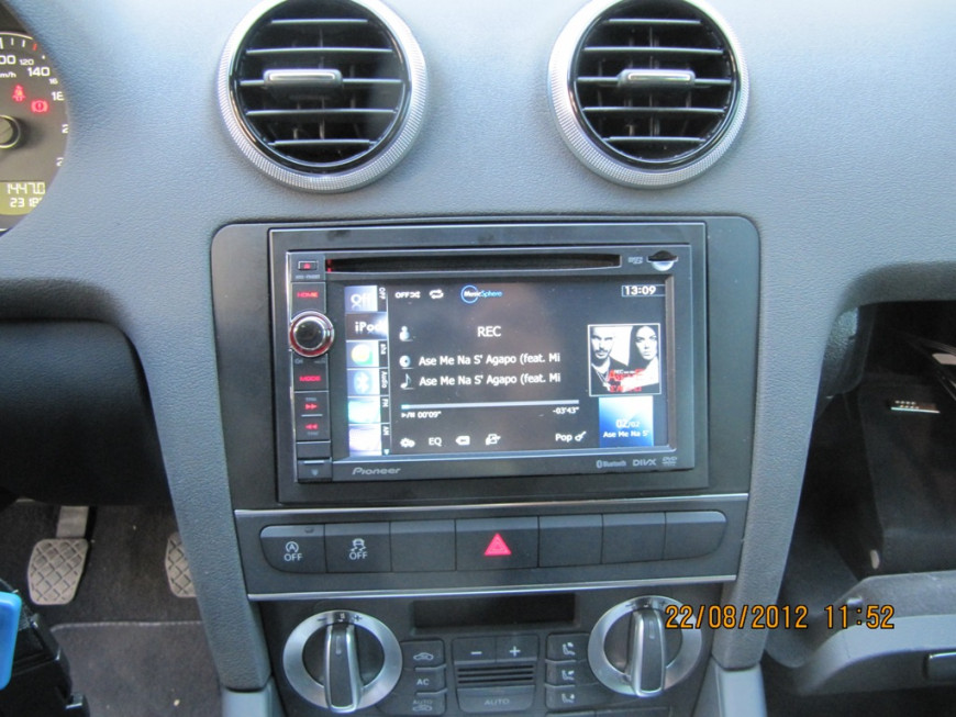 Εγκατάσταση οθόνης 2Din Pioneer σε Audi A4 1.8T