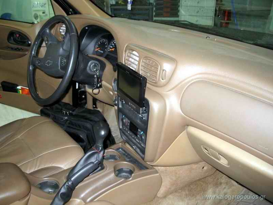 Εγκατάσταση οθόνης Pioneer σε Chevrolet TrailBlazer