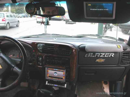 Εγκατάσταση οθoνών Kenwood & Sony σε Chevrolet Blazer