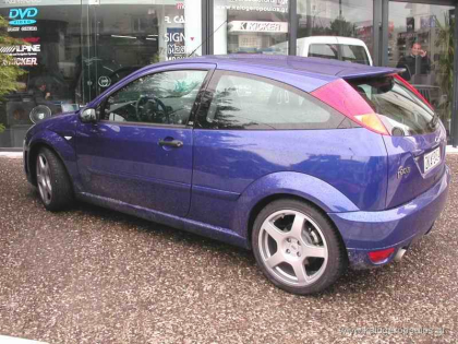 Εγκατάσταση αντικλεπτικού συστήματος και συστήματος εντοπισμού σε Ford Focus RS 