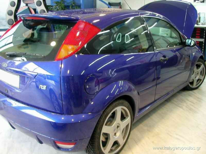 Εγκατάσταση αντικλεπτικού συστήματος και συστήματος εντοπισμού σε Ford Focus RS 