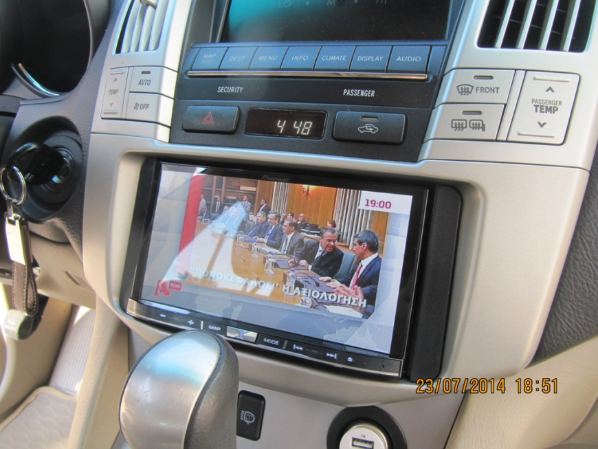 Εγκατάσταση οθόνης 2Din Pioneer σε Lexus RX 400 Hybrid