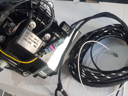 Εγκατάσταση οθόνης Alpine, Rear Camera και Parking Sensor Front & Rear σε VW Golf 7