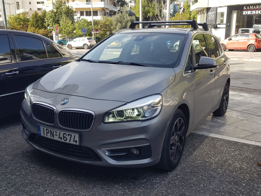 Εγκατάσταση Wireless CarPlay, Android Auto, Media Player & Rear Camera σε BMW 2 Series F45 (2014–2018).