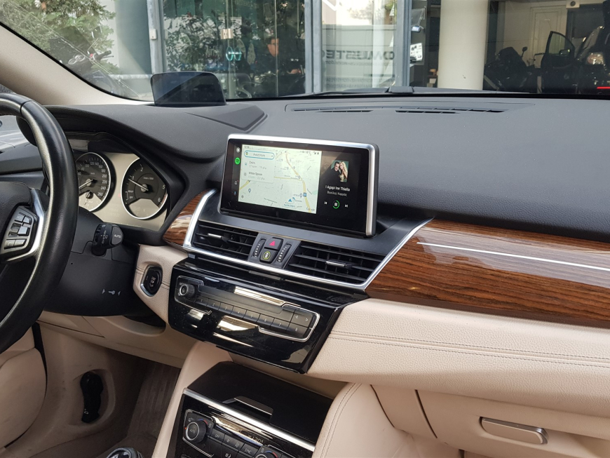 Εγκατάσταση Wireless CarPlay, Android Auto, Media Player & Rear Camera σε BMW 2 Series F45 (2014–2018).