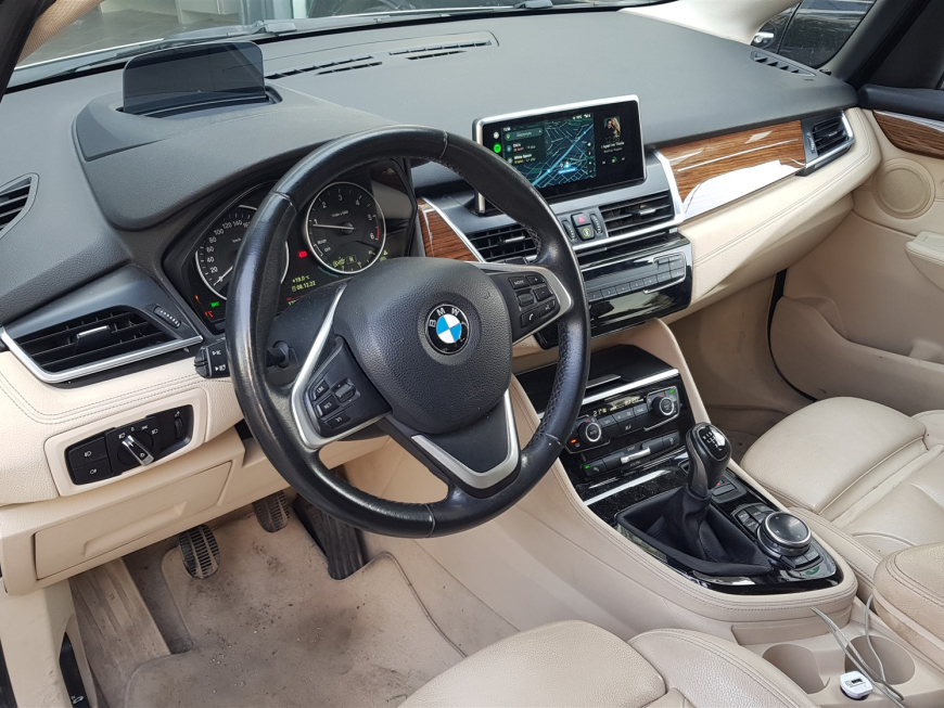 Εγκατάσταση Wireless CarPlay, Android Auto, Media Player & Rear Camera σε BMW 2 Series F45 (2014–2018).