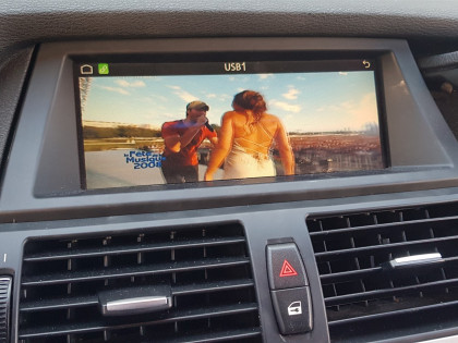 Εγκατάσταση Wireless Apple CarPlay και Android Auto σε BMW X5 E70,
