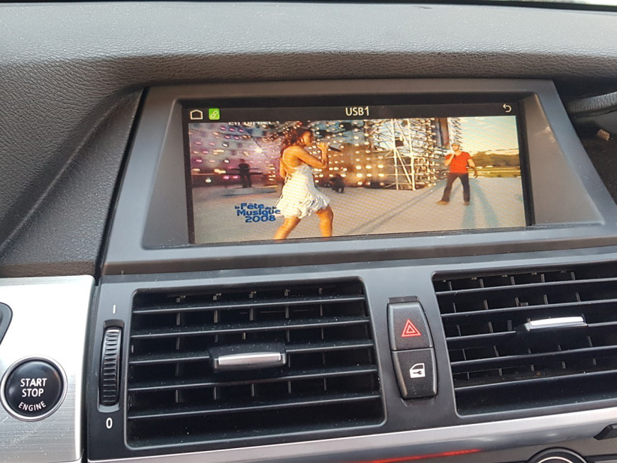 Εγκατάσταση Wireless Apple CarPlay και Android Auto σε BMW X5 E70,