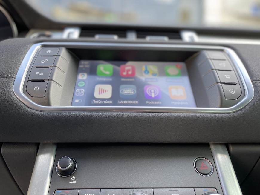 Εγκατάσταση Apple Carplay/Android Auto, Rear view Camera σε Range Rover Evoque 2016.