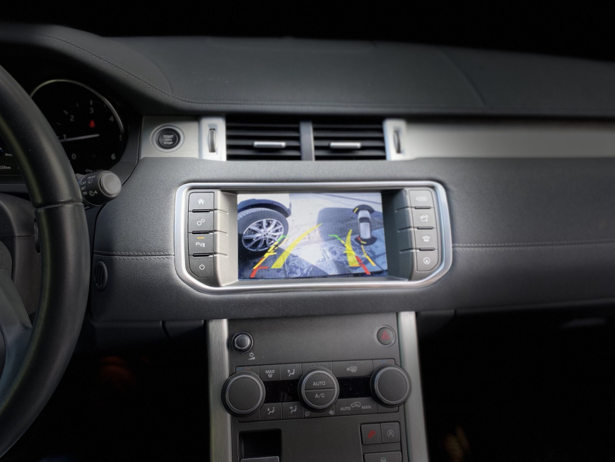 Εγκατάσταση Apple Carplay/Android Auto, Rear view Camera σε Range Rover Evoque 2016.