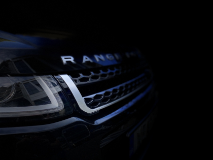 Εγκατάσταση Apple Carplay/Android Auto, Rear view Camera σε Range Rover Evoque 2016.