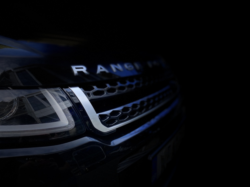 Εγκατάσταση Apple Carplay/Android Auto, Rear view Camera σε Range Rover Evoque 2016.