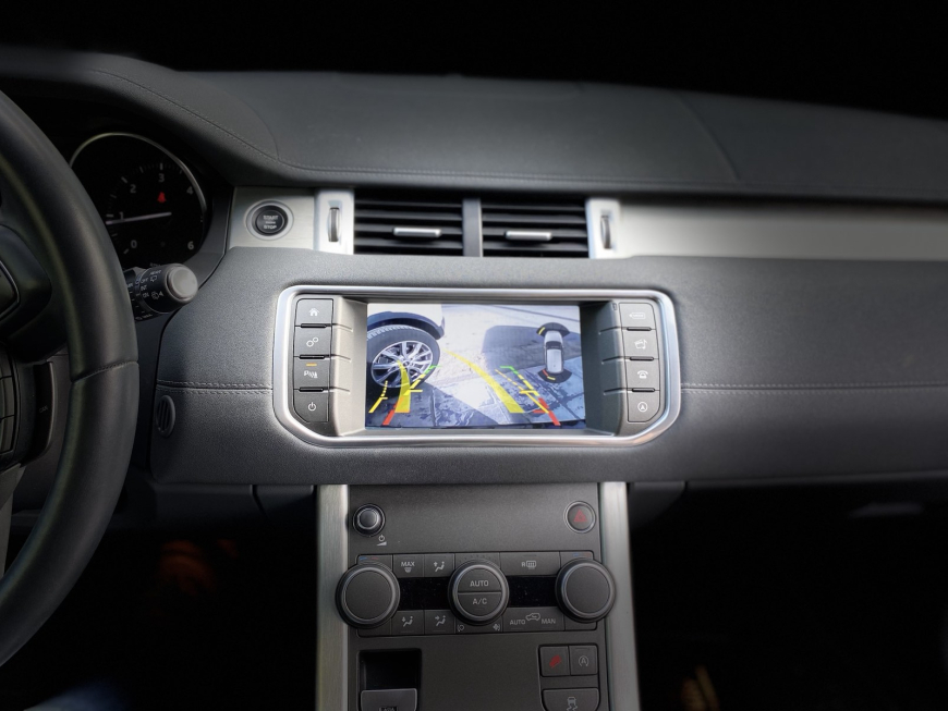 Εγκατάσταση Apple Carplay/Android Auto, Rear view Camera σε Range Rover Evoque 2016.